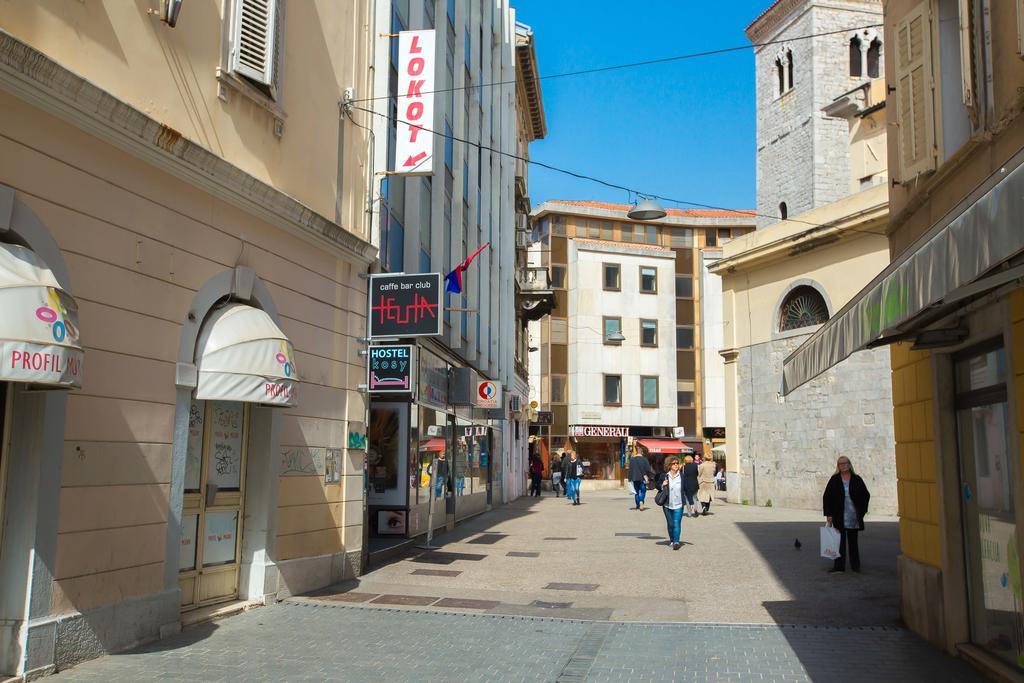 Hostel Kosy Rijeka Eksteriør bilde