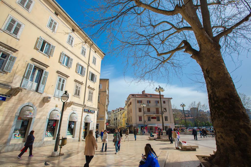 Hostel Kosy Rijeka Eksteriør bilde